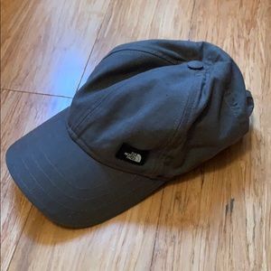 The North Face Men/Women Hat